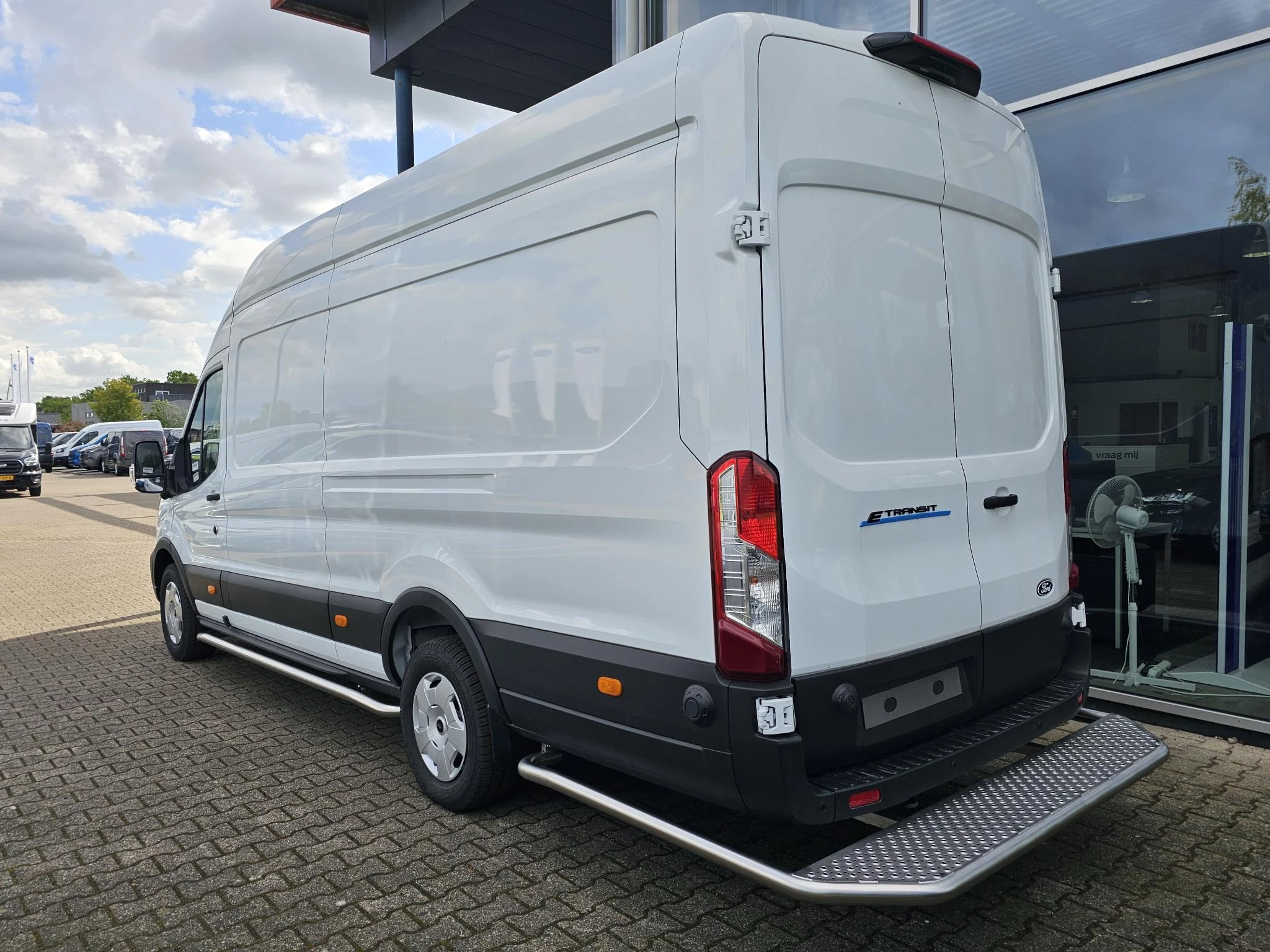 Hoofdafbeelding Ford E-Transit