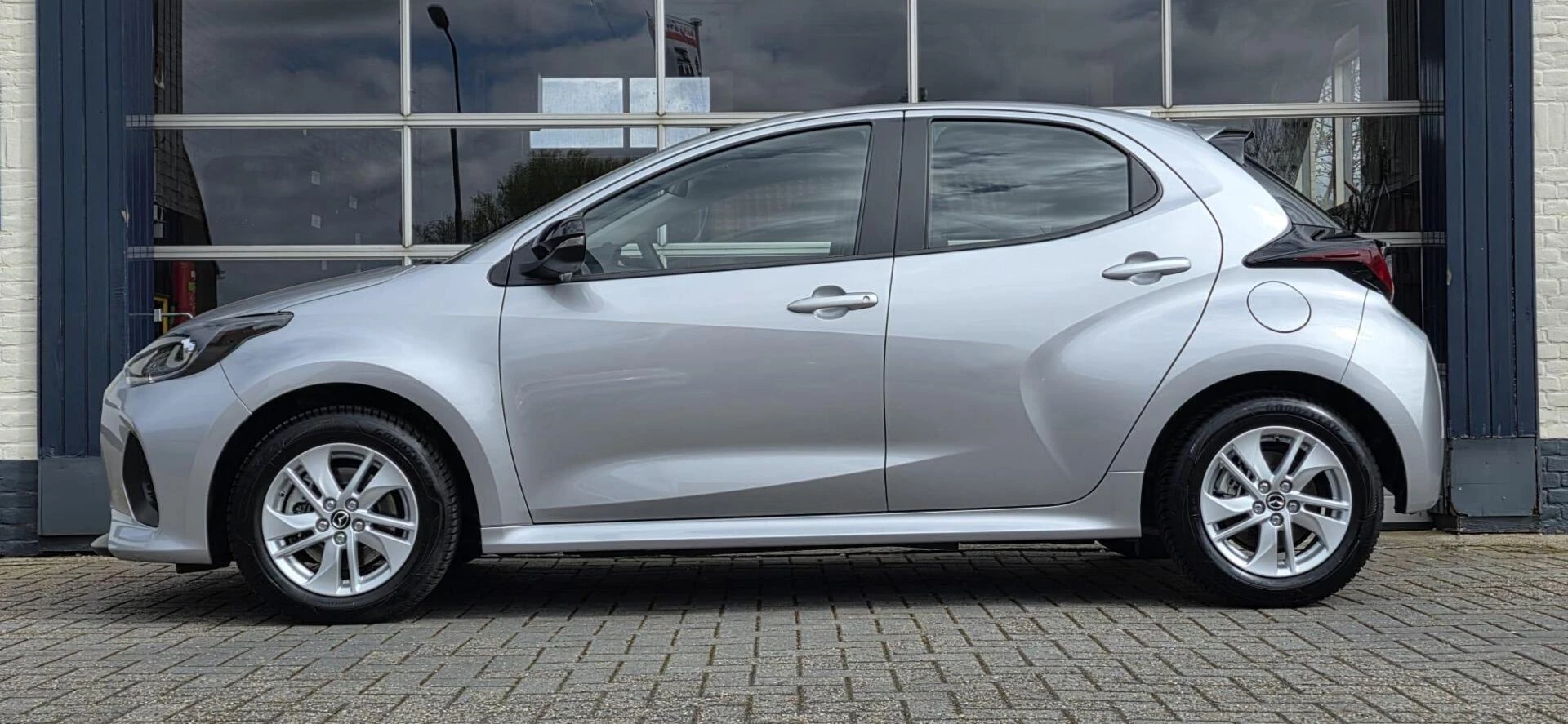 Hoofdafbeelding Mazda 2 Hybrid