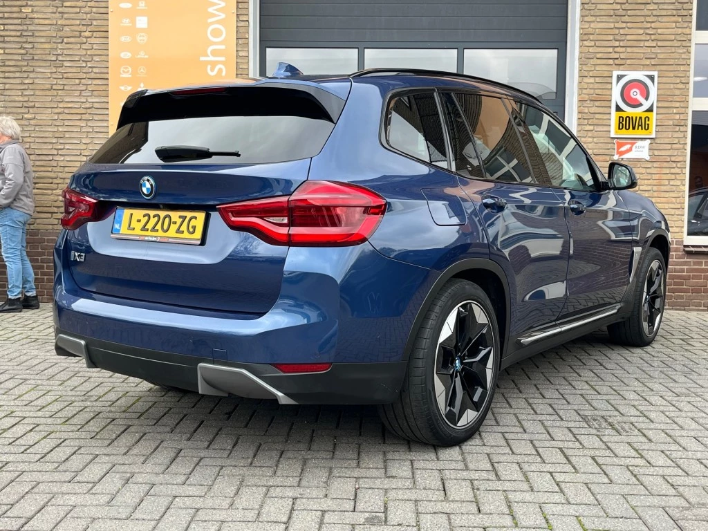 Hoofdafbeelding BMW iX3