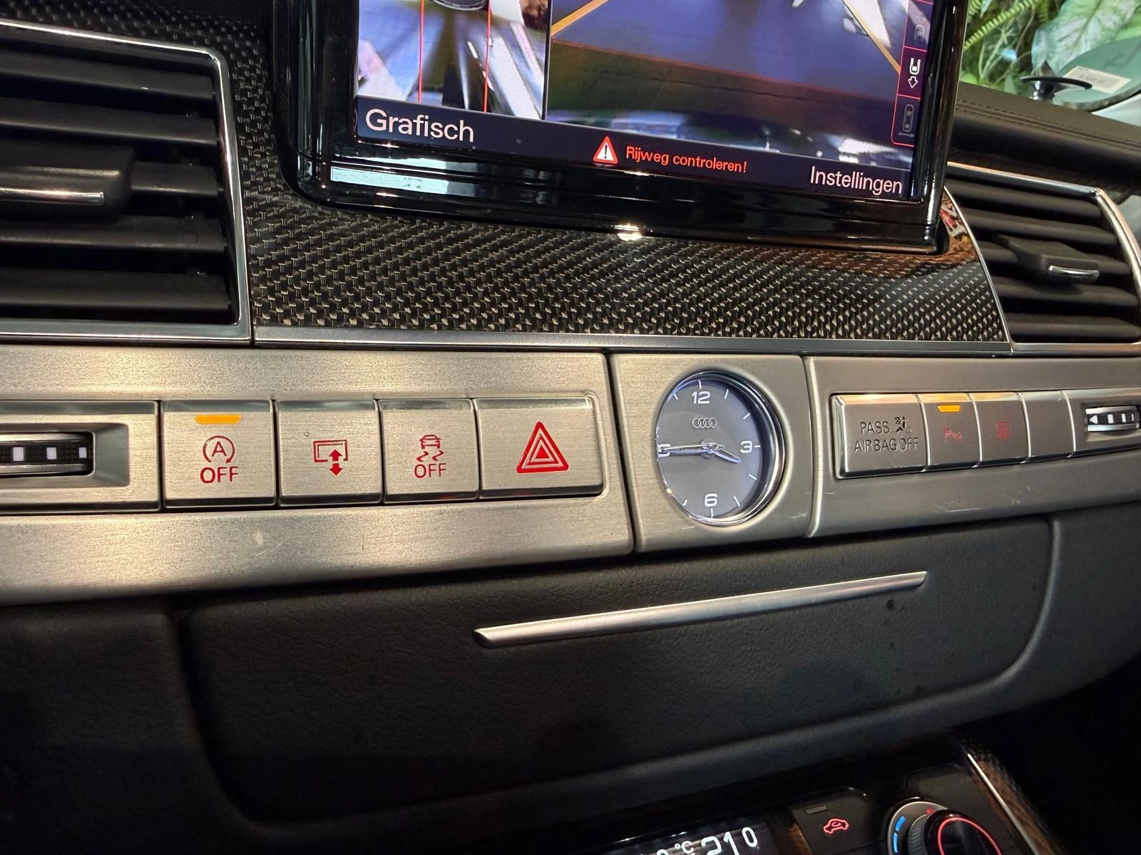 Hoofdafbeelding Audi A8