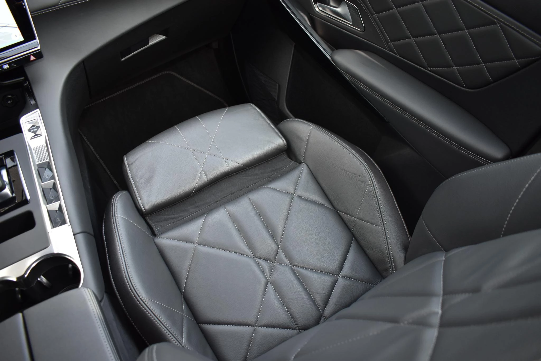 Hoofdafbeelding DS DS 7