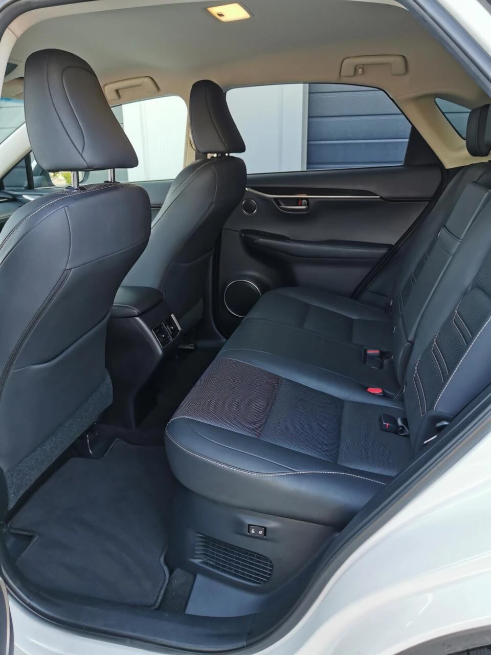 Hoofdafbeelding Lexus NX