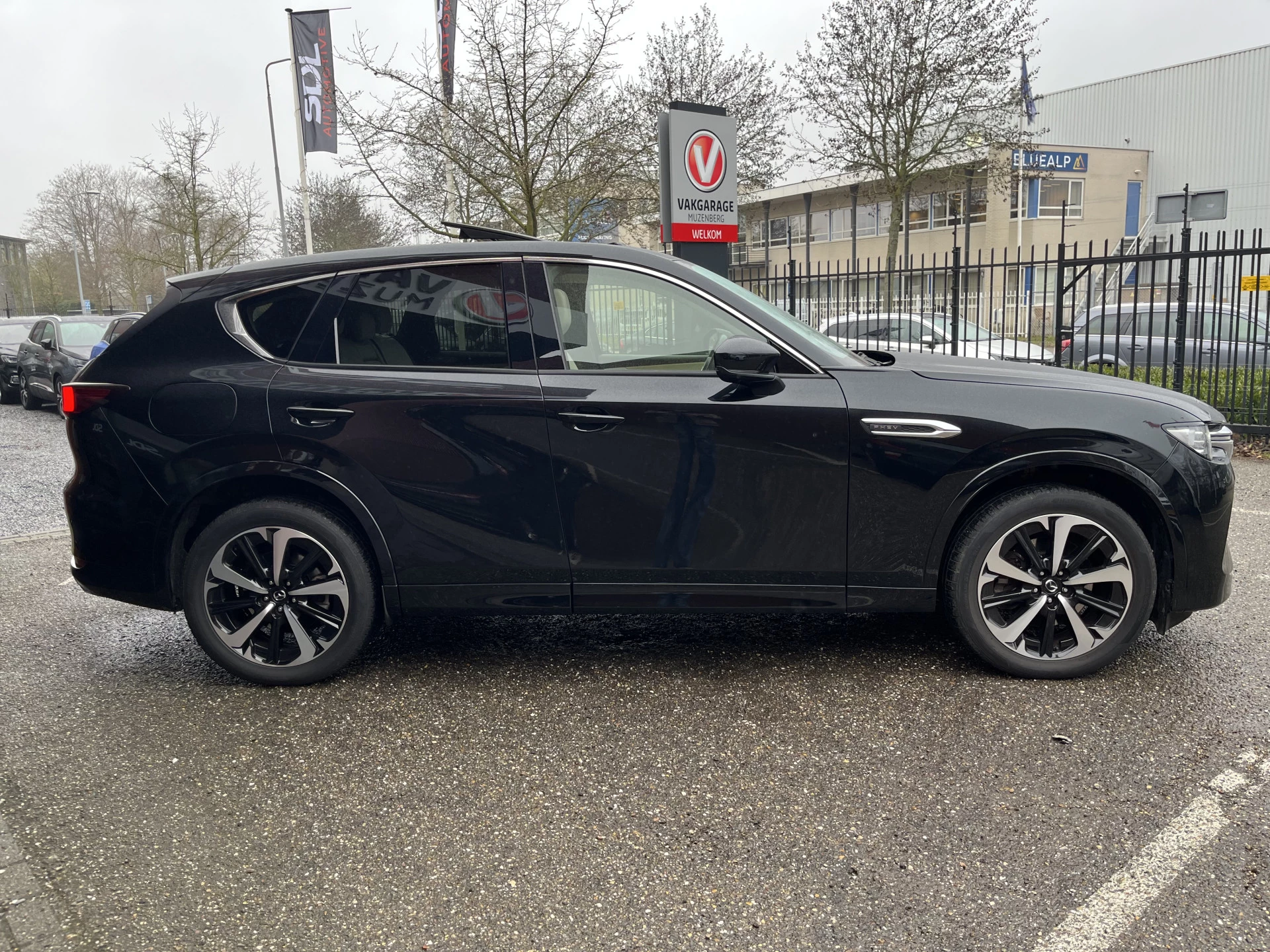 Hoofdafbeelding Mazda CX-60