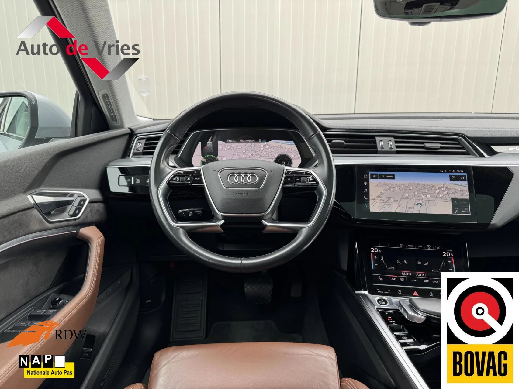 Hoofdafbeelding Audi e-tron