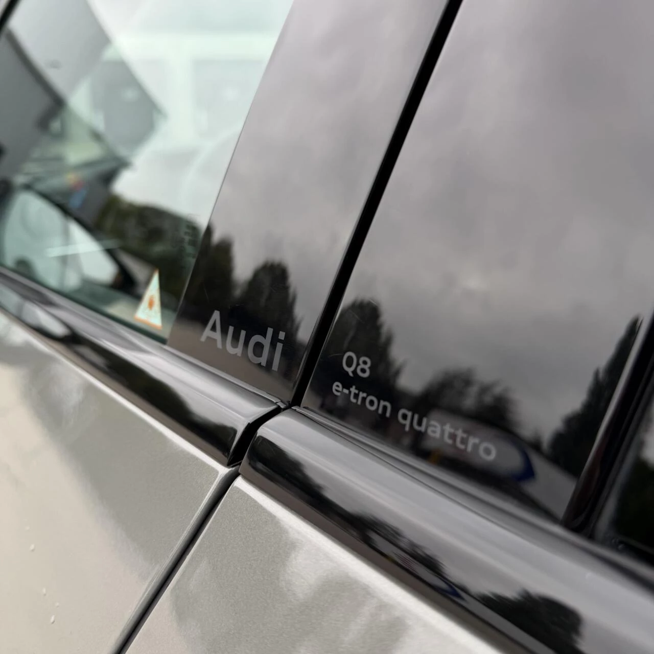 Hoofdafbeelding Audi Q8 e-tron