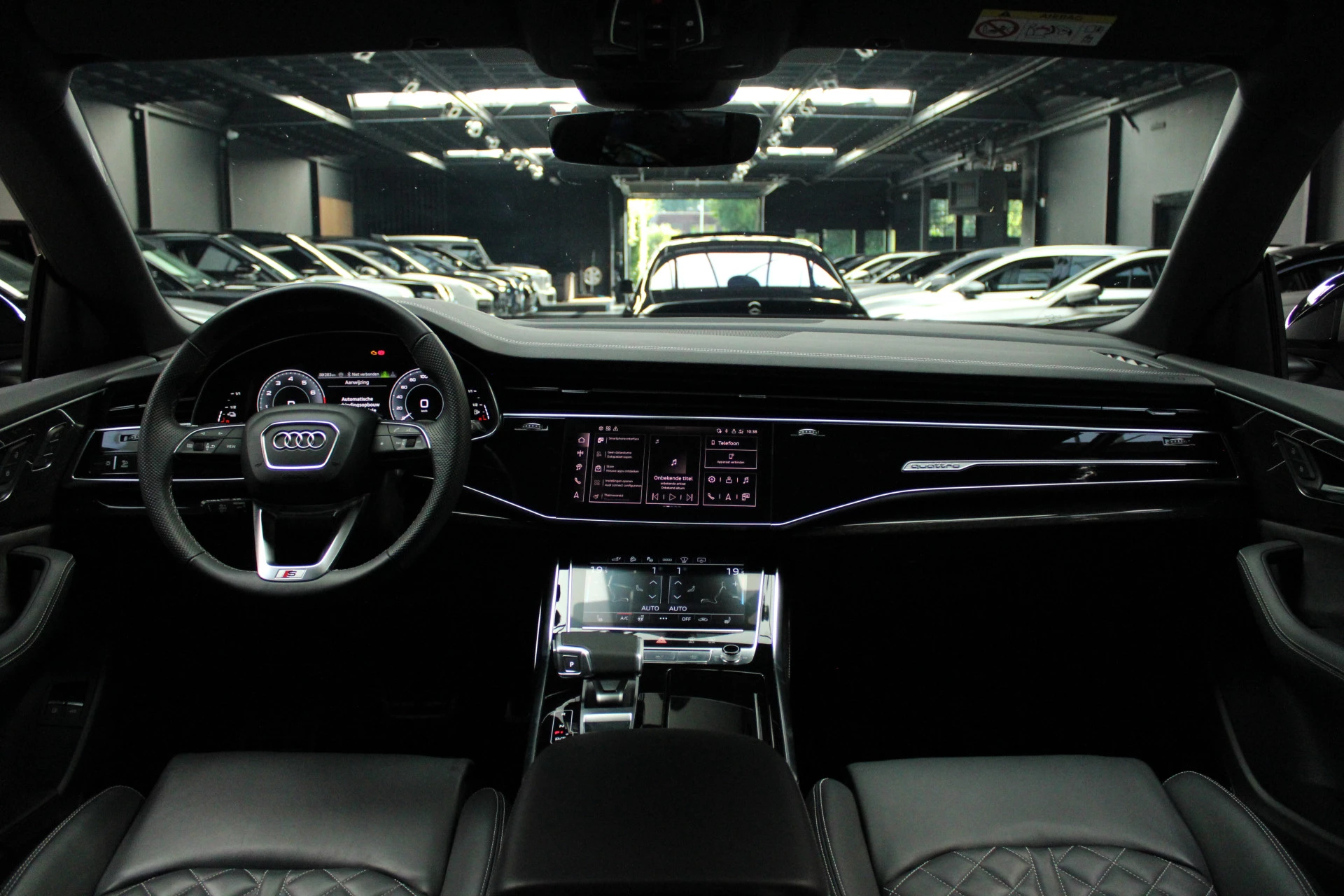 Hoofdafbeelding Audi Q8