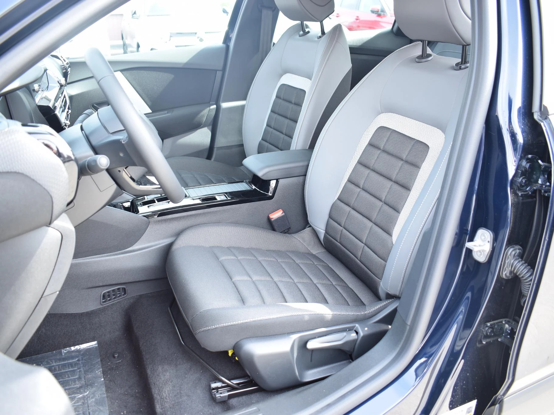 Hoofdafbeelding Citroën ë-C4