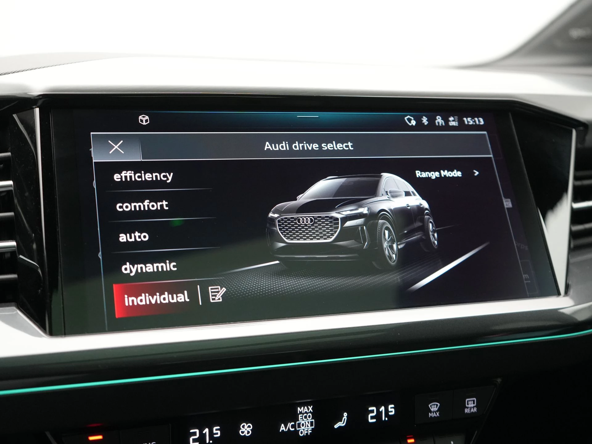 Hoofdafbeelding Audi Q4 e-tron