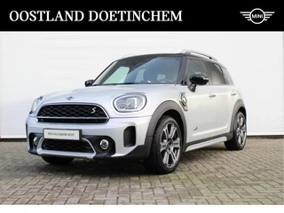 MINI Countryman Cooper S E ALL4 Classic Automaat / Panoramadak / Comfort Access / Stoelverwarming / LED / Cruise Control / PDC achter / Verwarmd stuurwiel