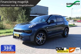 Lynk & Co 01 1.5  zwarte hemel 360 camera 3d view panodak stoelverwarming carplay dab+ adaptive cruise control sfeerverlichting