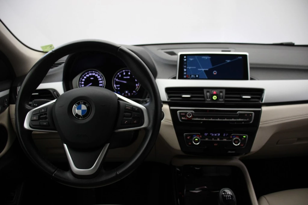 Hoofdafbeelding BMW X2