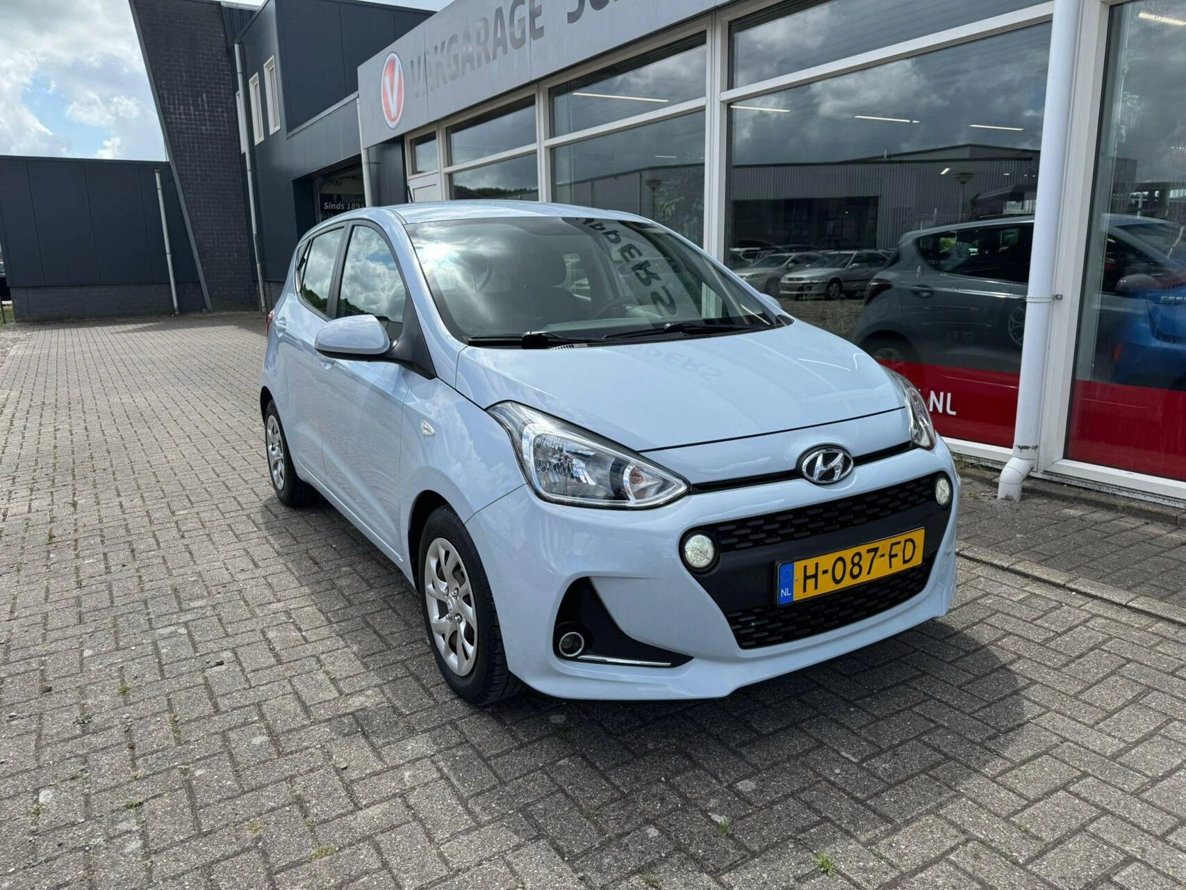 Hoofdafbeelding Hyundai i10