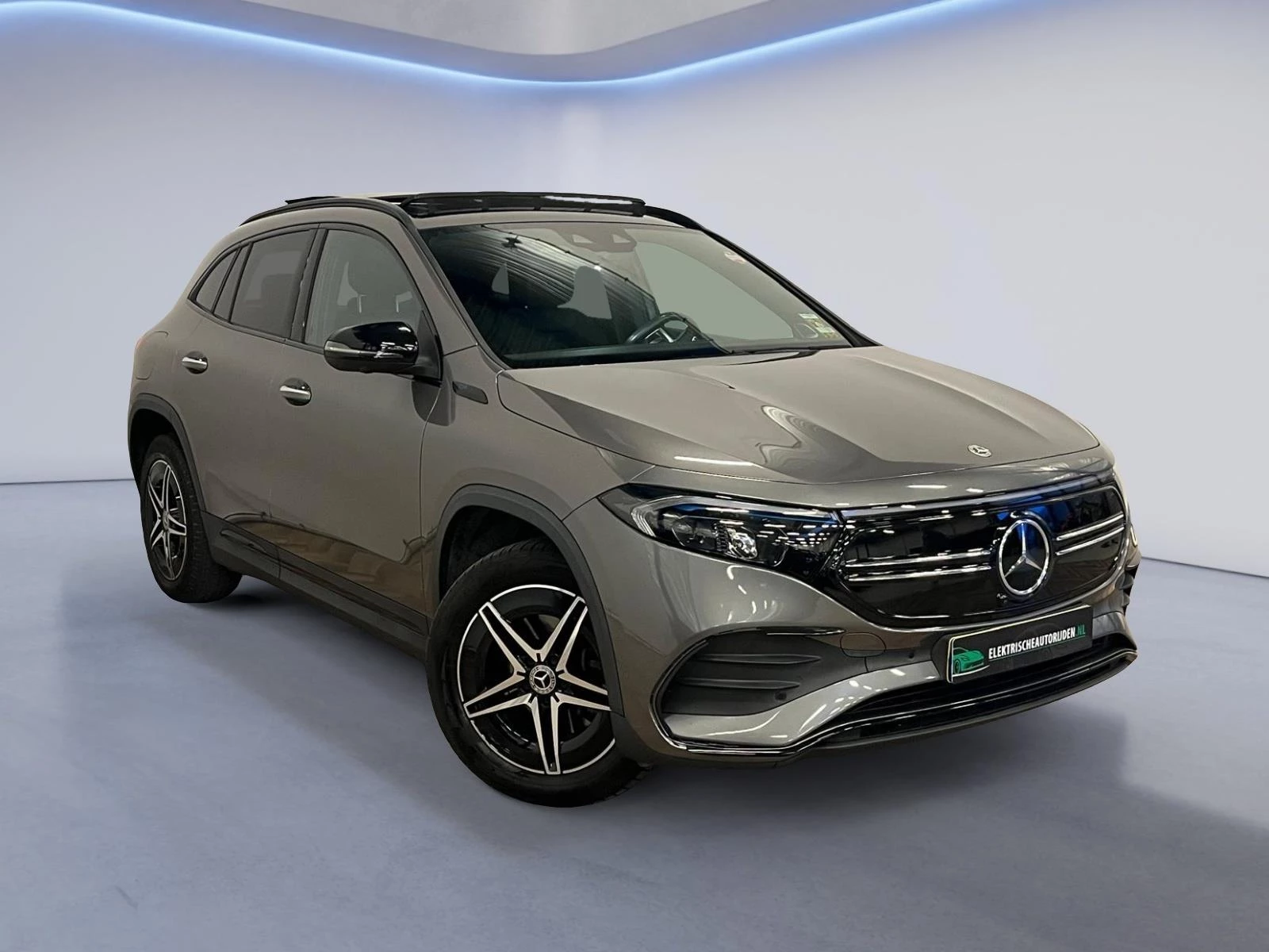 Hoofdafbeelding Mercedes-Benz EQA