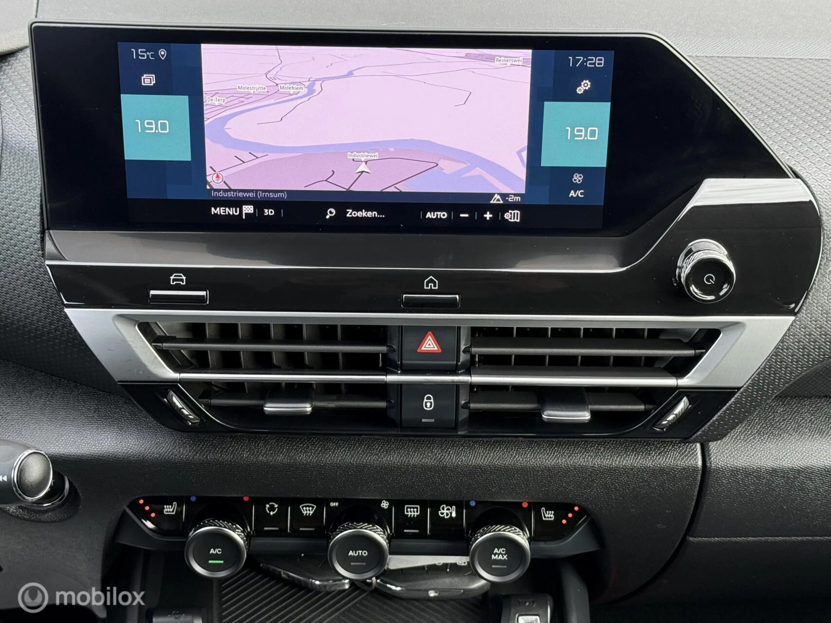 Hoofdafbeelding Citroën ë-C4