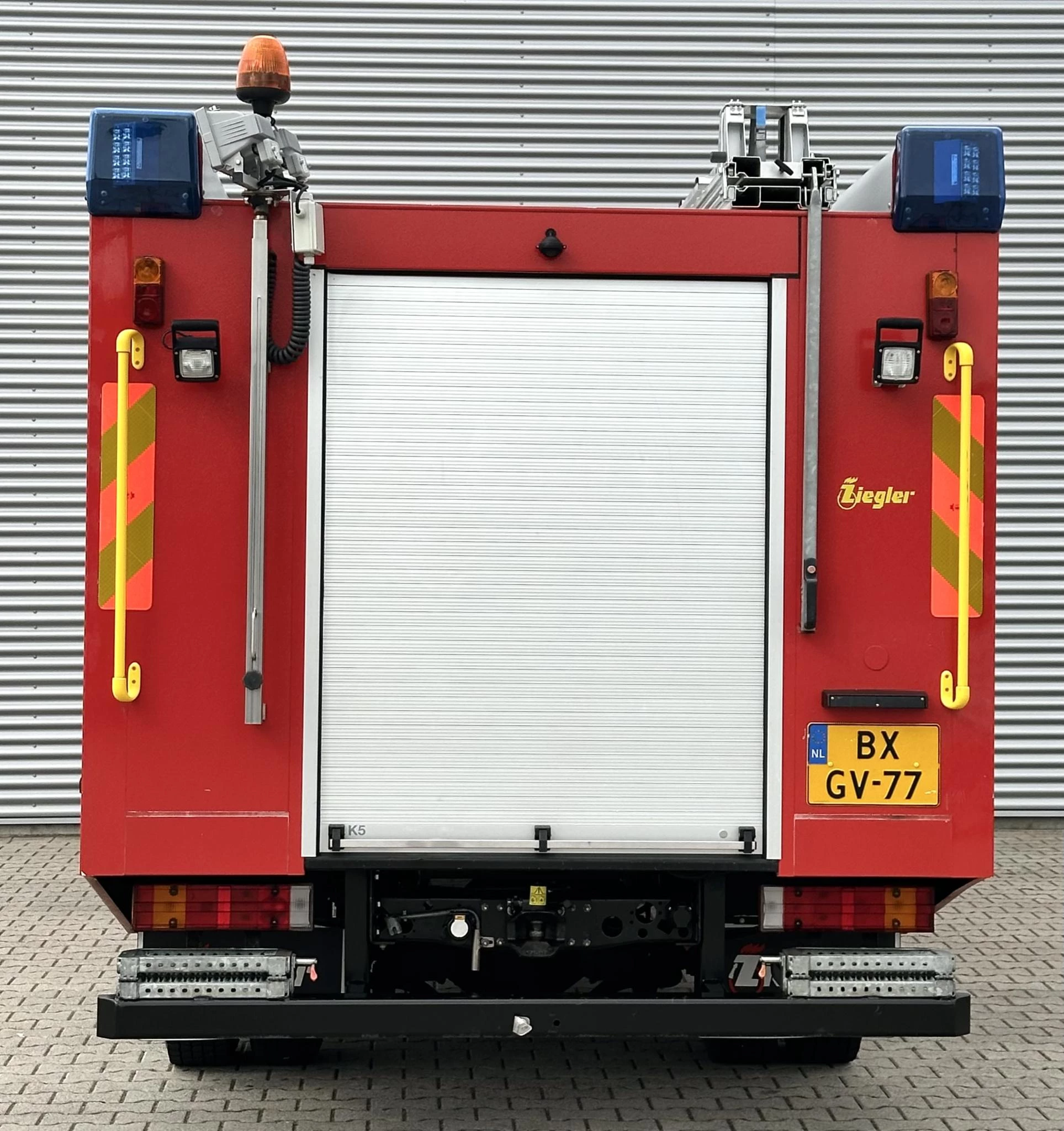 Hoofdafbeelding Mercedes-Benz 818d Vario Brandweerwagen euro 5 Ziegler NIEUW 8800KM!!!
