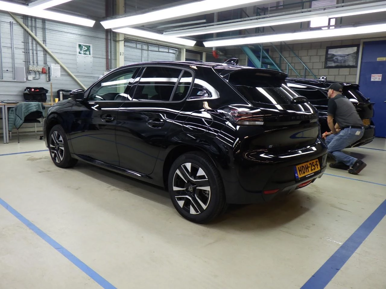 Hoofdafbeelding Peugeot e-208