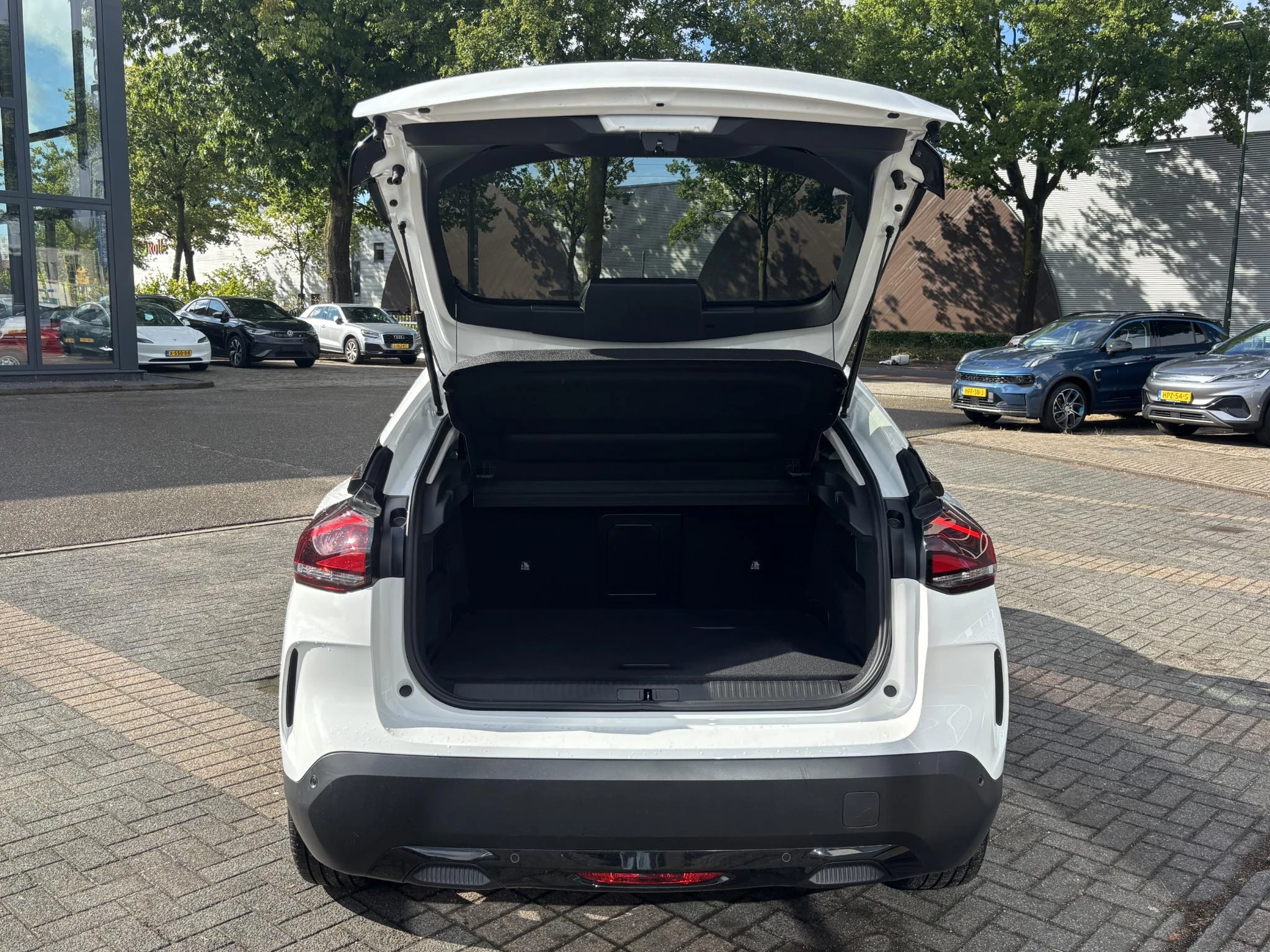 Hoofdafbeelding Citroën ë-C4