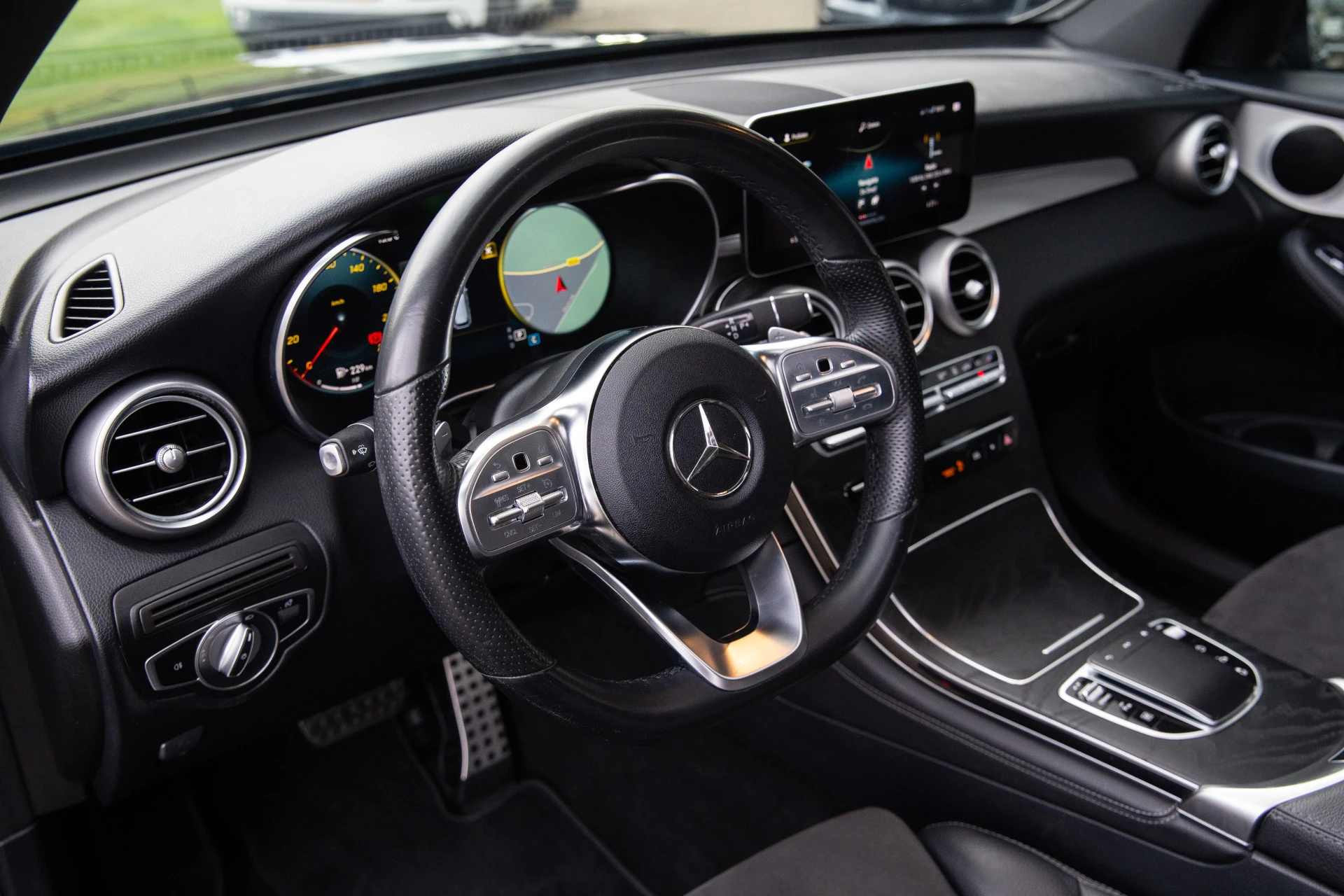 Hoofdafbeelding Mercedes-Benz GLC