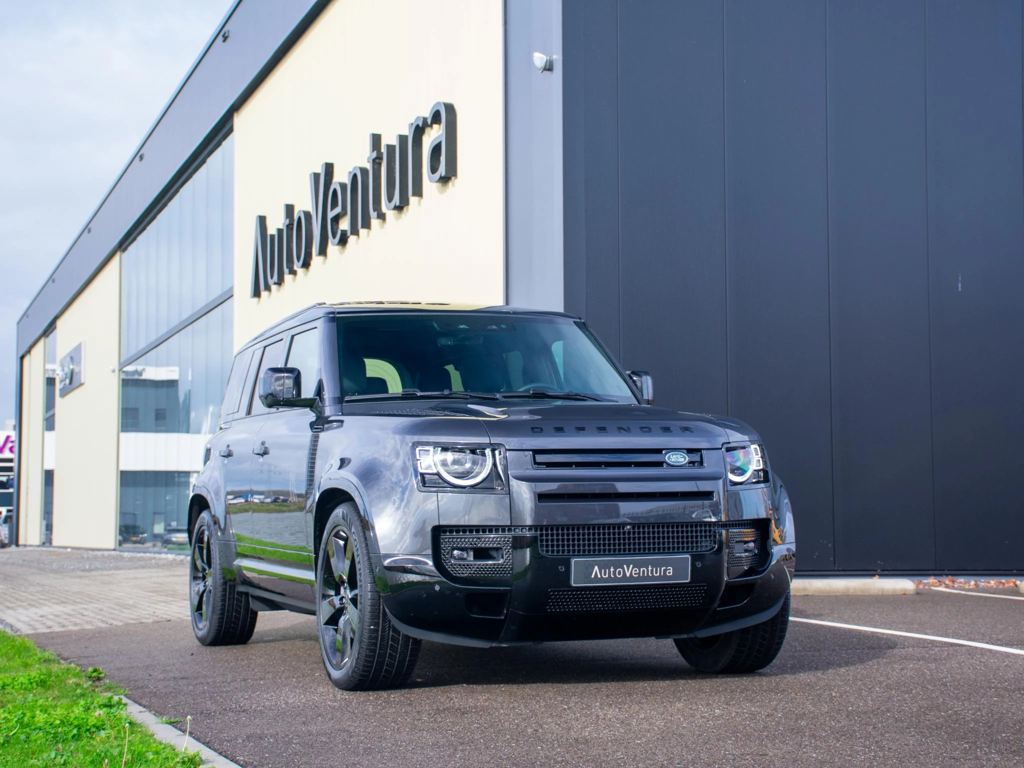 Hoofdafbeelding Land Rover Defender