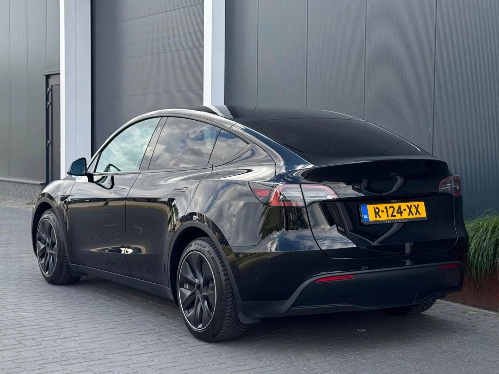 Hoofdafbeelding Tesla Model Y