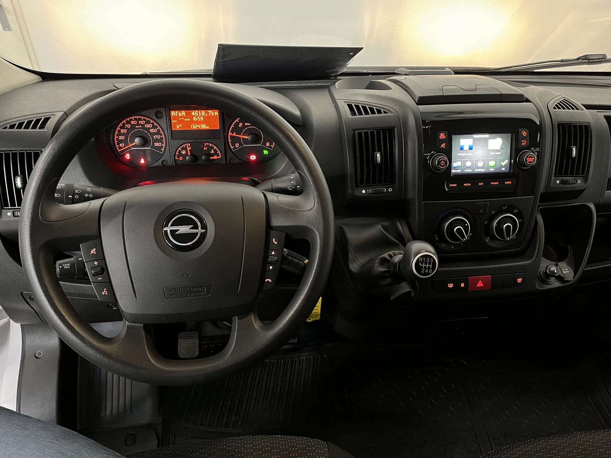 Hoofdafbeelding Opel Movano