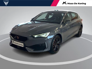 Hoofdafbeelding CUPRA Leon CUPRA Leon 1.4e-Hybrid 180kW/245PK VZ · Navigatie · Leder/Stof · Stoel- & stuurverwarming