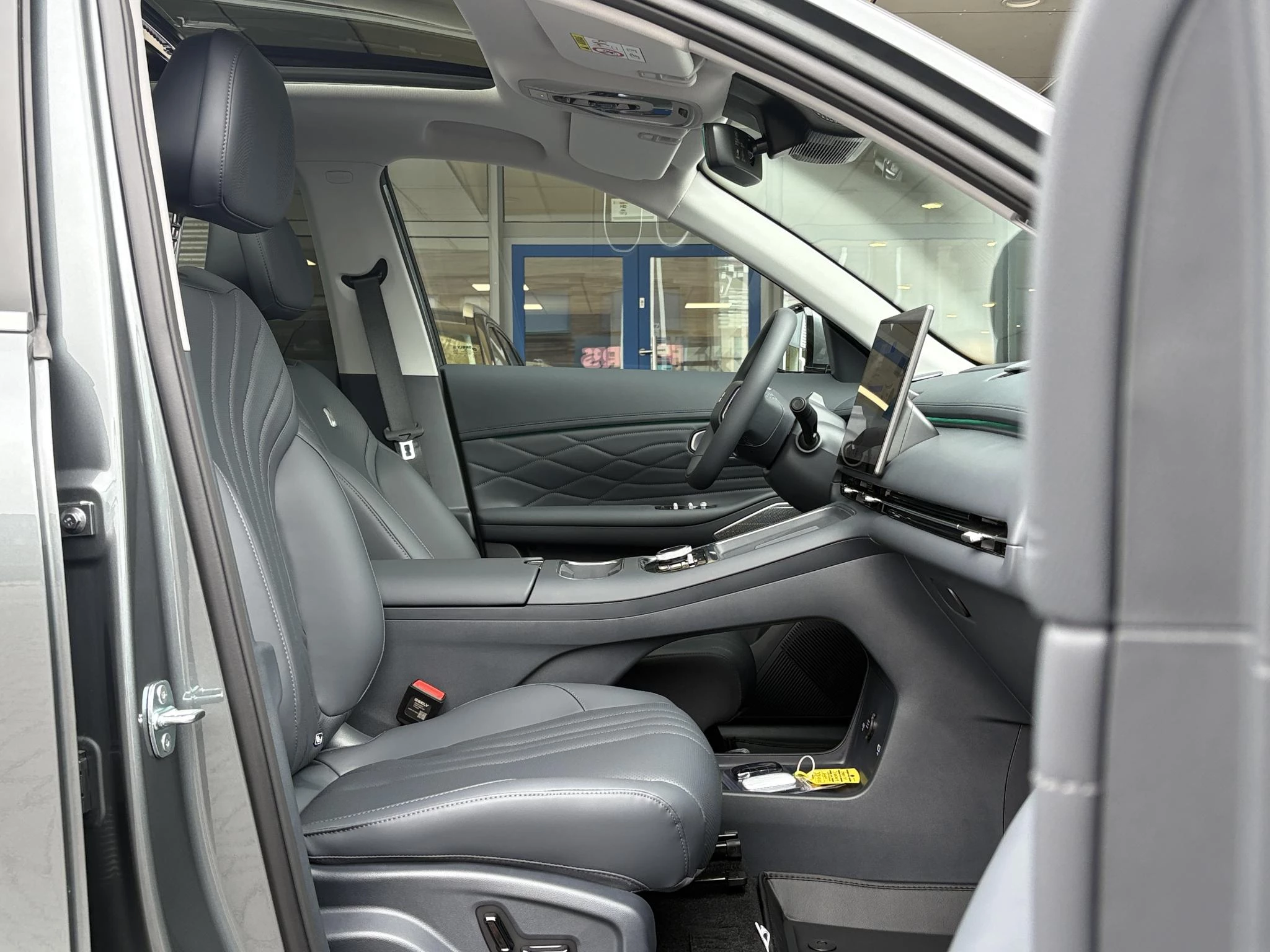Hoofdafbeelding Geely Starray EM-i