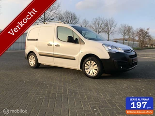 Hoofdafbeelding Citroën Berlingo Citroen Berlingo 1.6VTI Benzine Airco Cruise cntrl Trekhaak 3-Zits PDC ETC Marge Auto