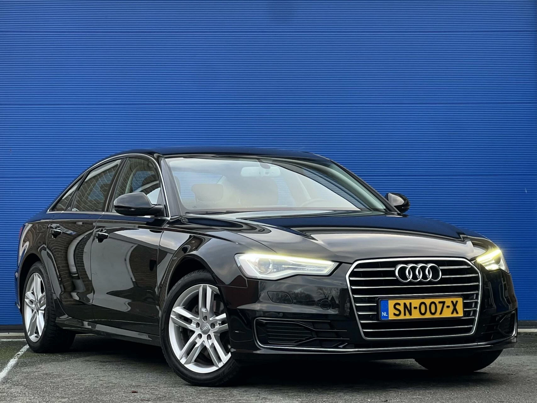 Hoofdafbeelding Audi A6