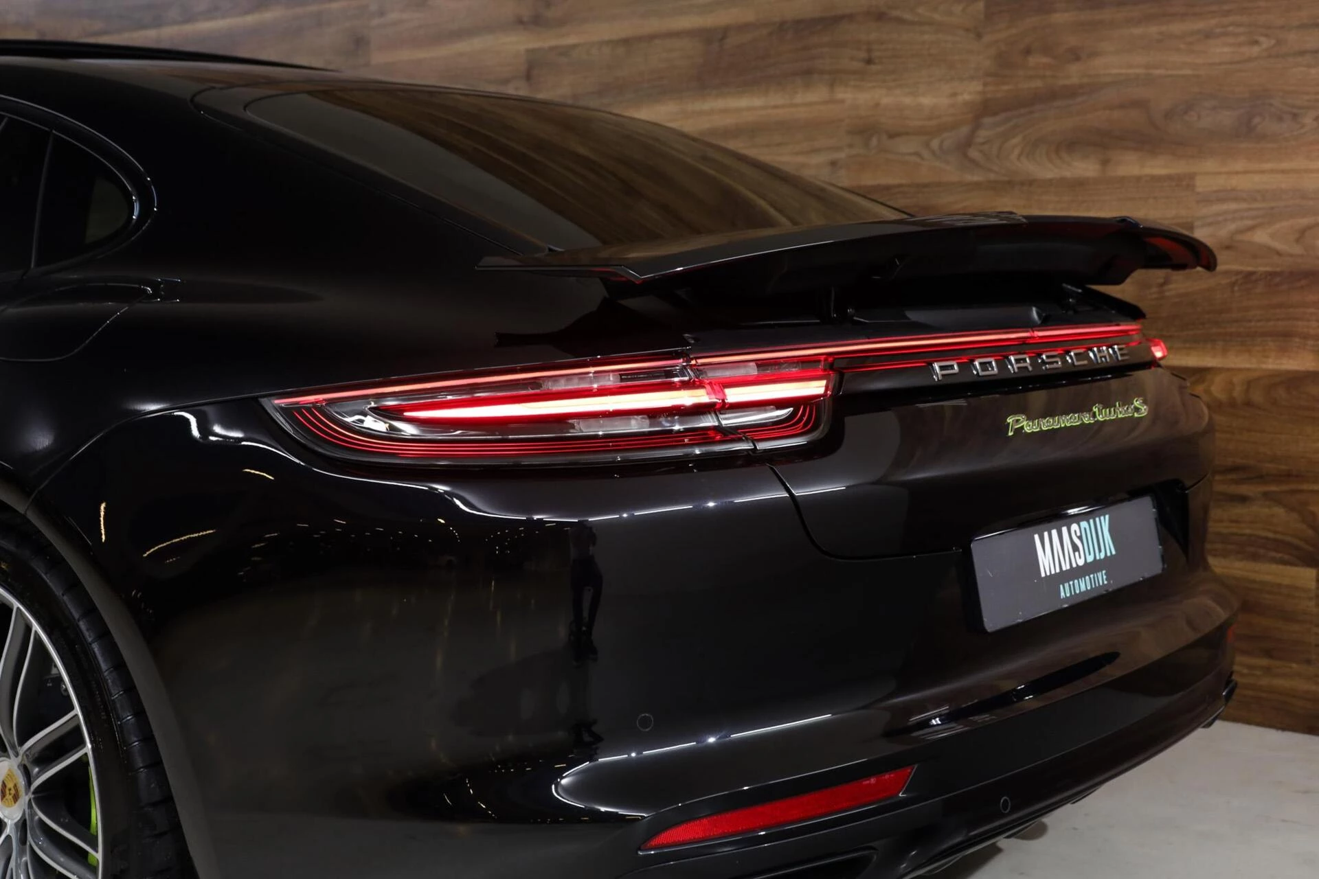 Hoofdafbeelding Porsche Panamera