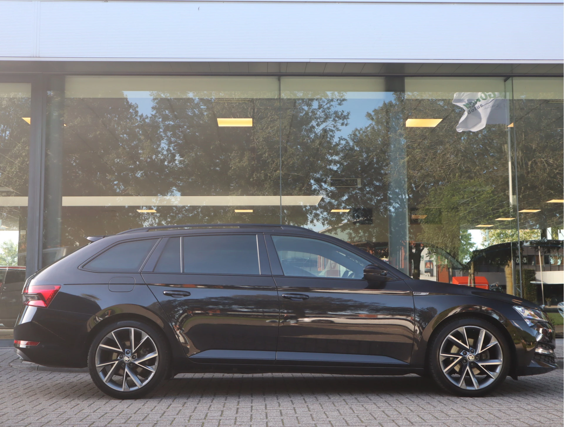 Hoofdafbeelding Škoda Superb