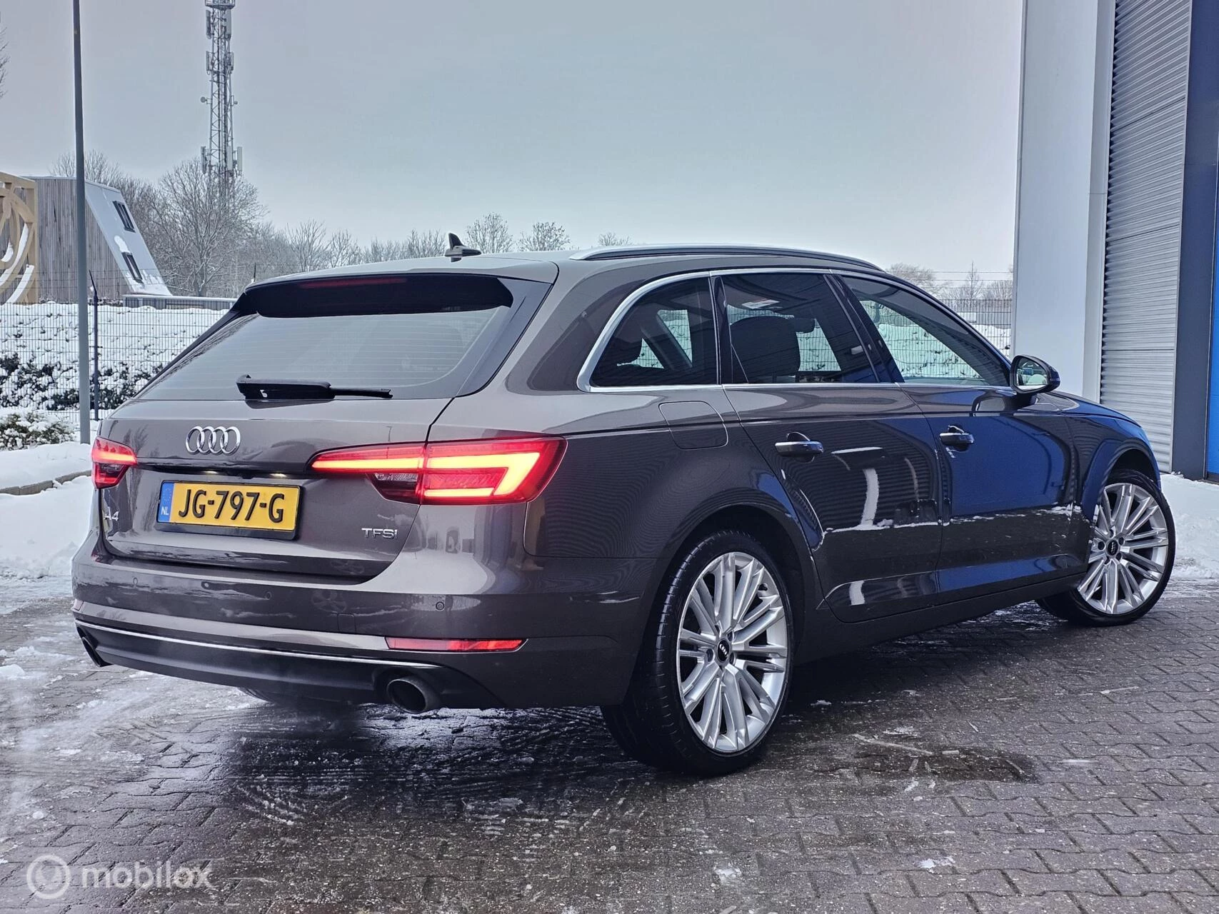 Hoofdafbeelding Audi A4