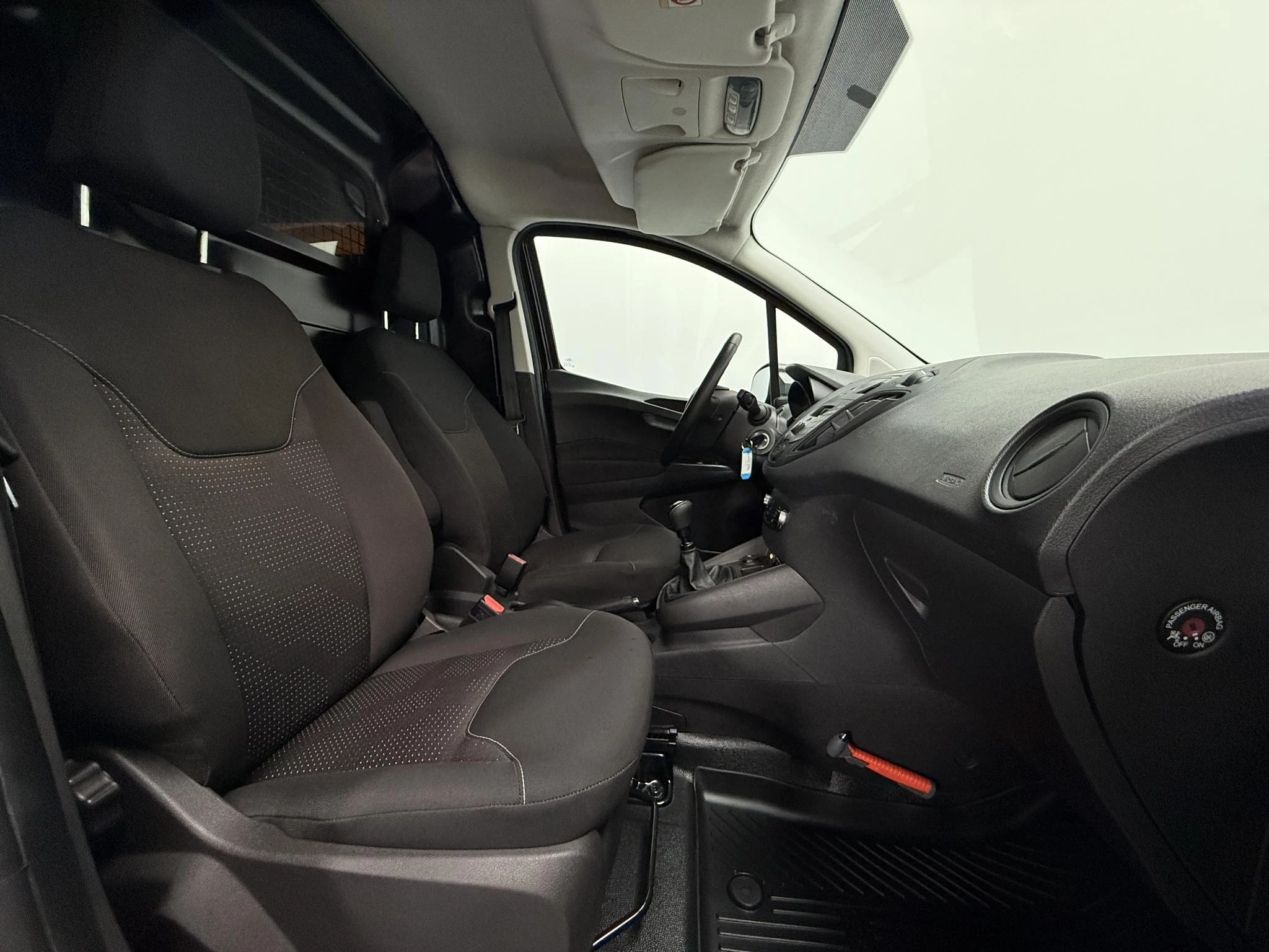 Hoofdafbeelding Ford Transit Courier