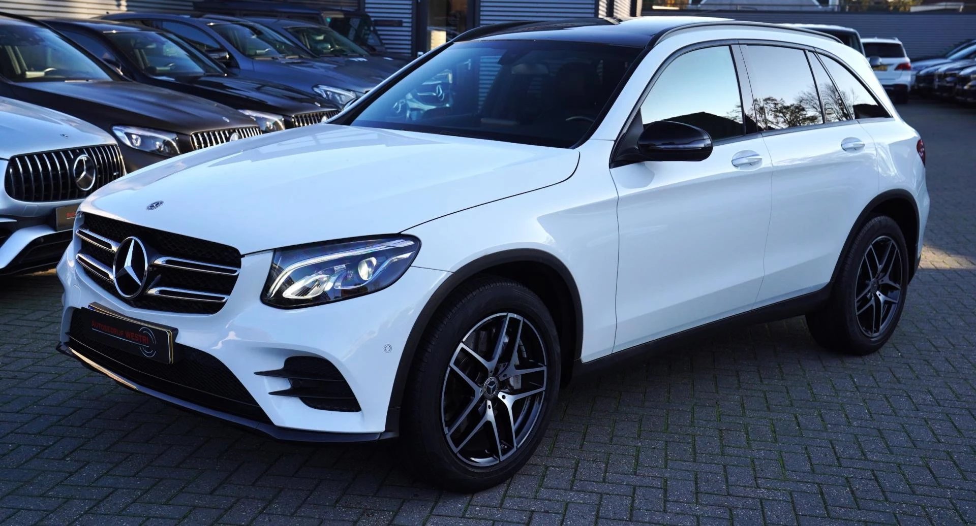 Hoofdafbeelding Mercedes-Benz GLC