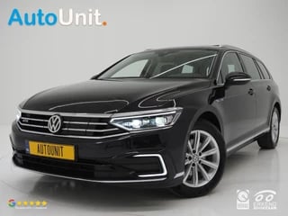 Volkswagen Passat Variant 1.4 TSI PHEV GTE | Panoramadak | Adaptive Cruise | Massage | Virtual | Camera