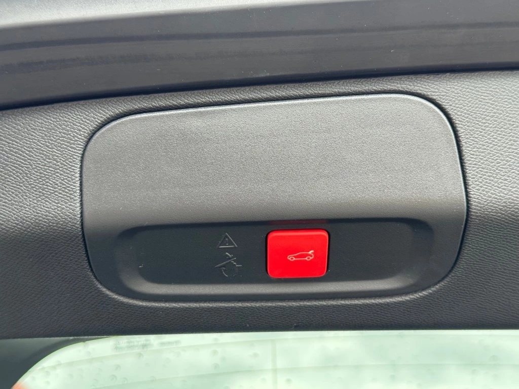 Hoofdafbeelding Peugeot 408