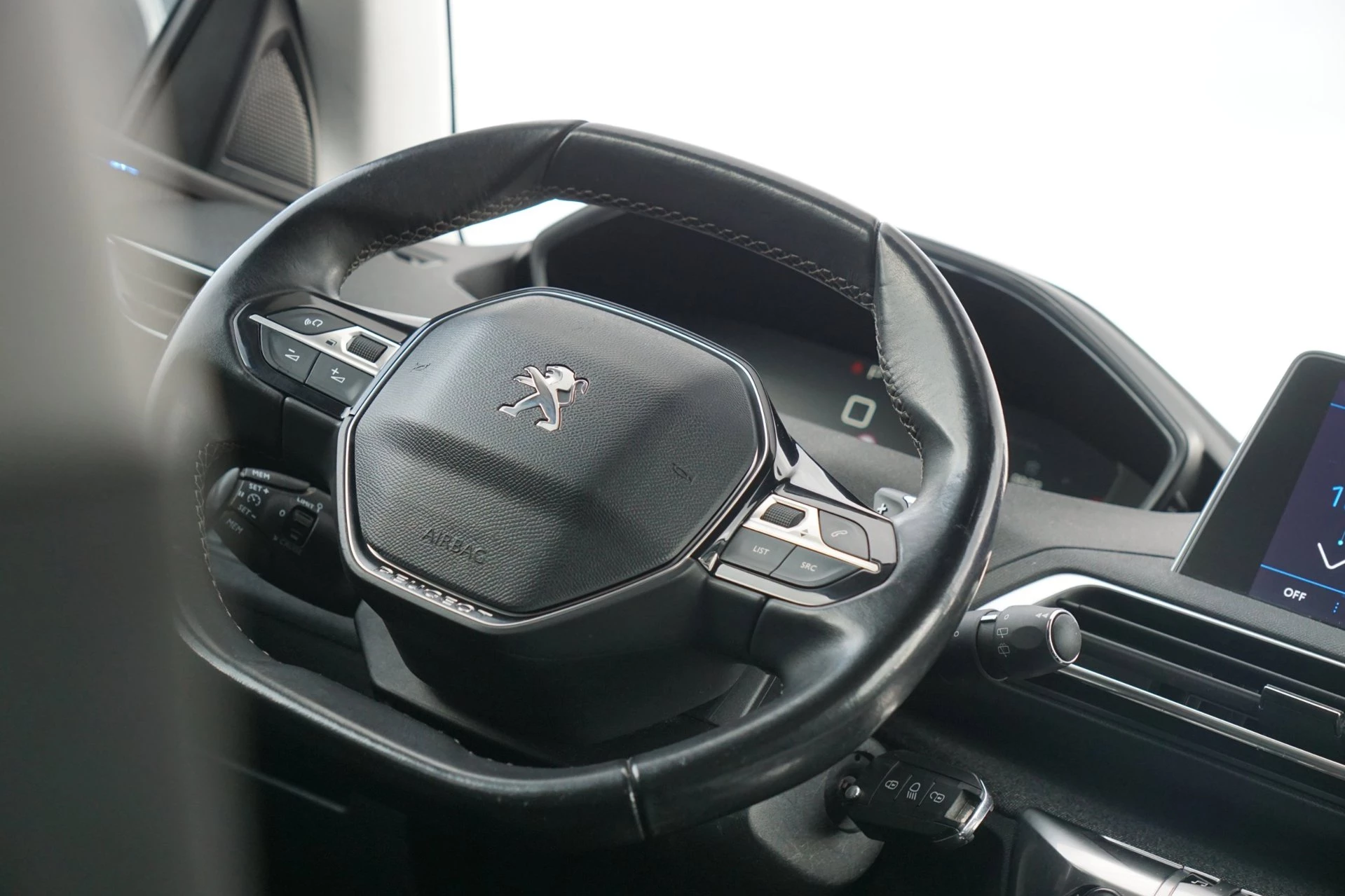 Hoofdafbeelding Peugeot 5008