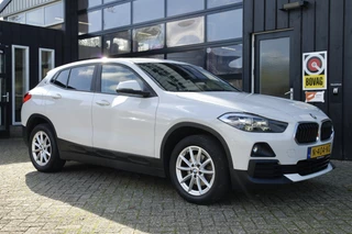Hoofdafbeelding BMW X2 BMW X2 sDrive18i Executive | Cruise | Cruise | Navi | Sportstoelen