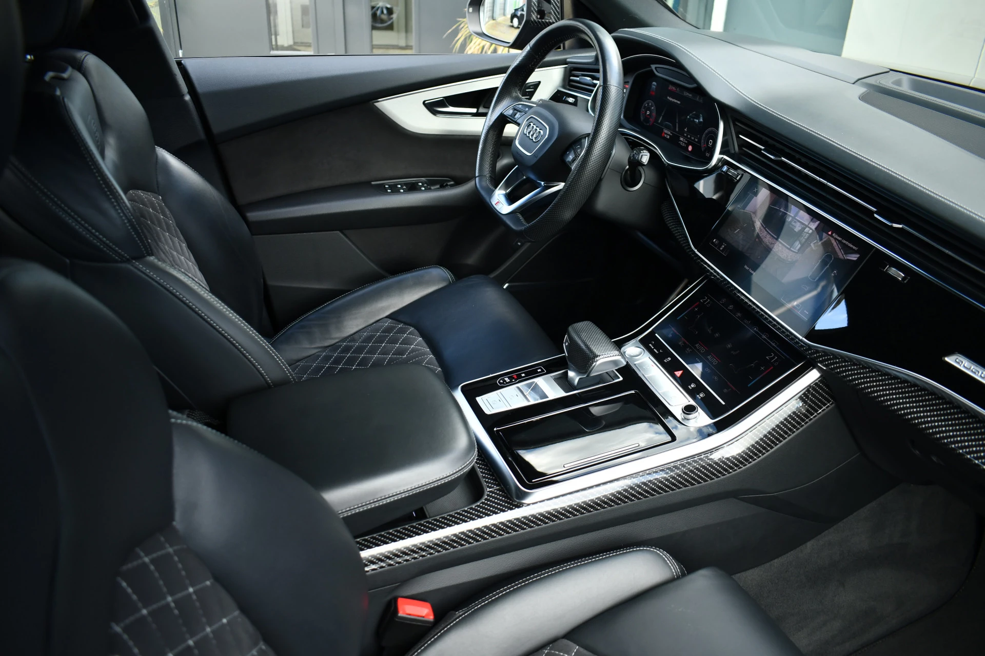 Hoofdafbeelding Audi Q8