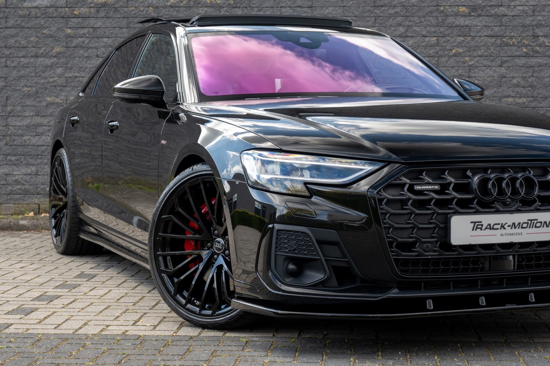 Hoofdafbeelding Audi A8