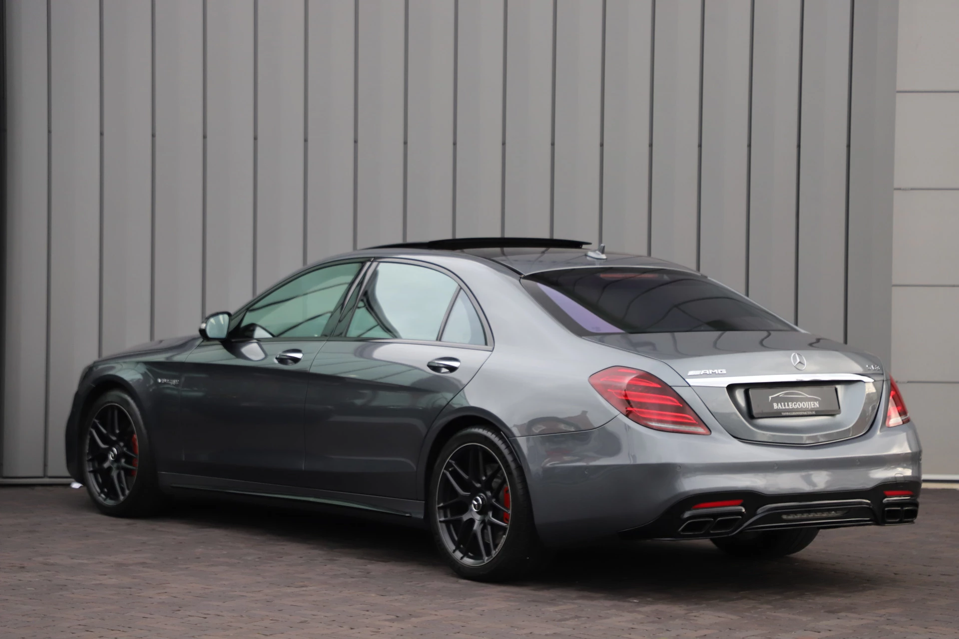 Hoofdafbeelding Mercedes-Benz S-Klasse