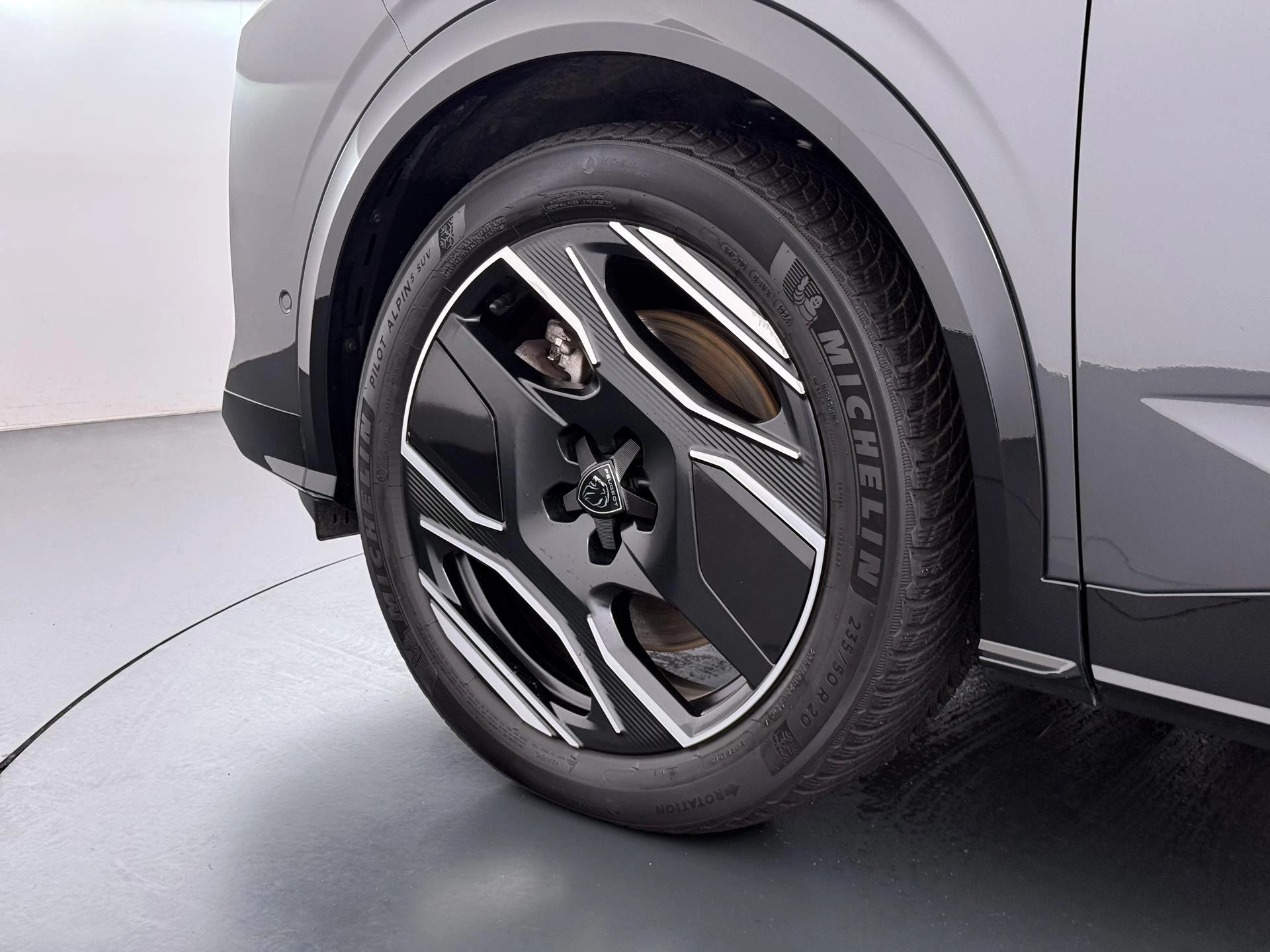 Hoofdafbeelding Peugeot e-3008