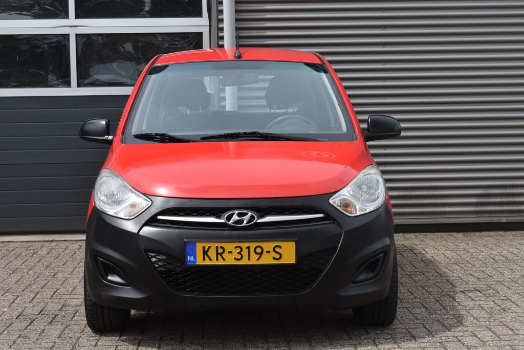 Hoofdafbeelding Hyundai i10