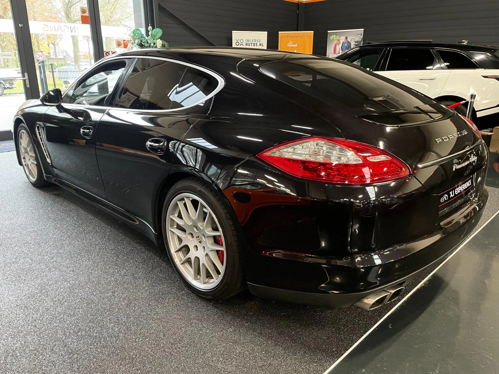 Hoofdafbeelding Porsche Panamera