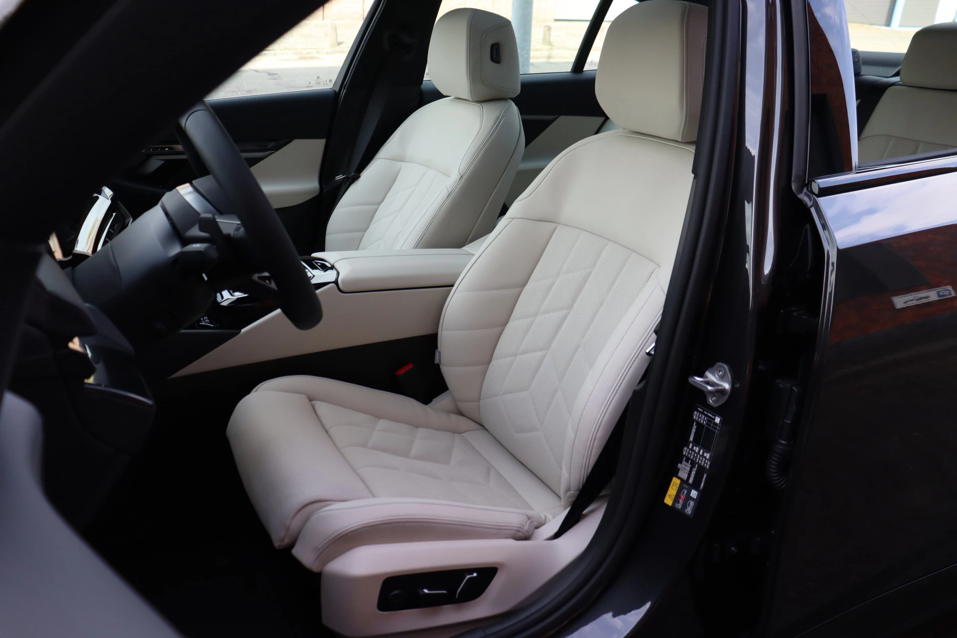 Hoofdafbeelding BMW i5