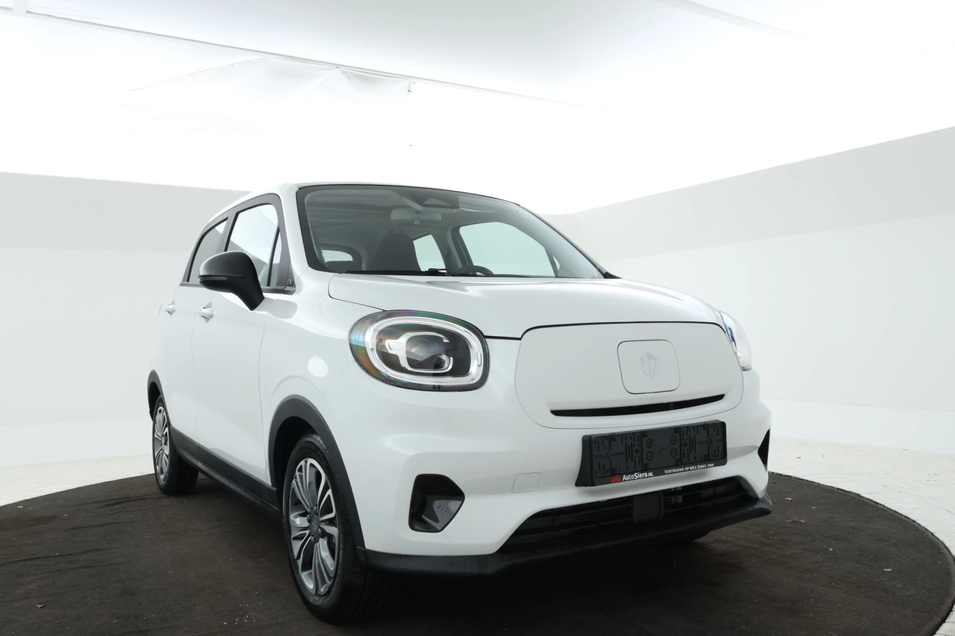 Hoofdafbeelding Leapmotor T03