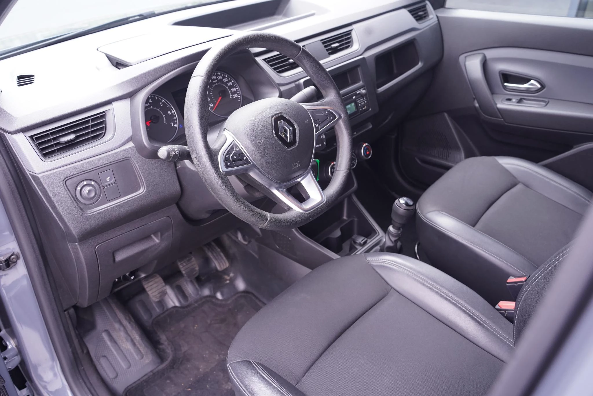 Hoofdafbeelding Renault Express