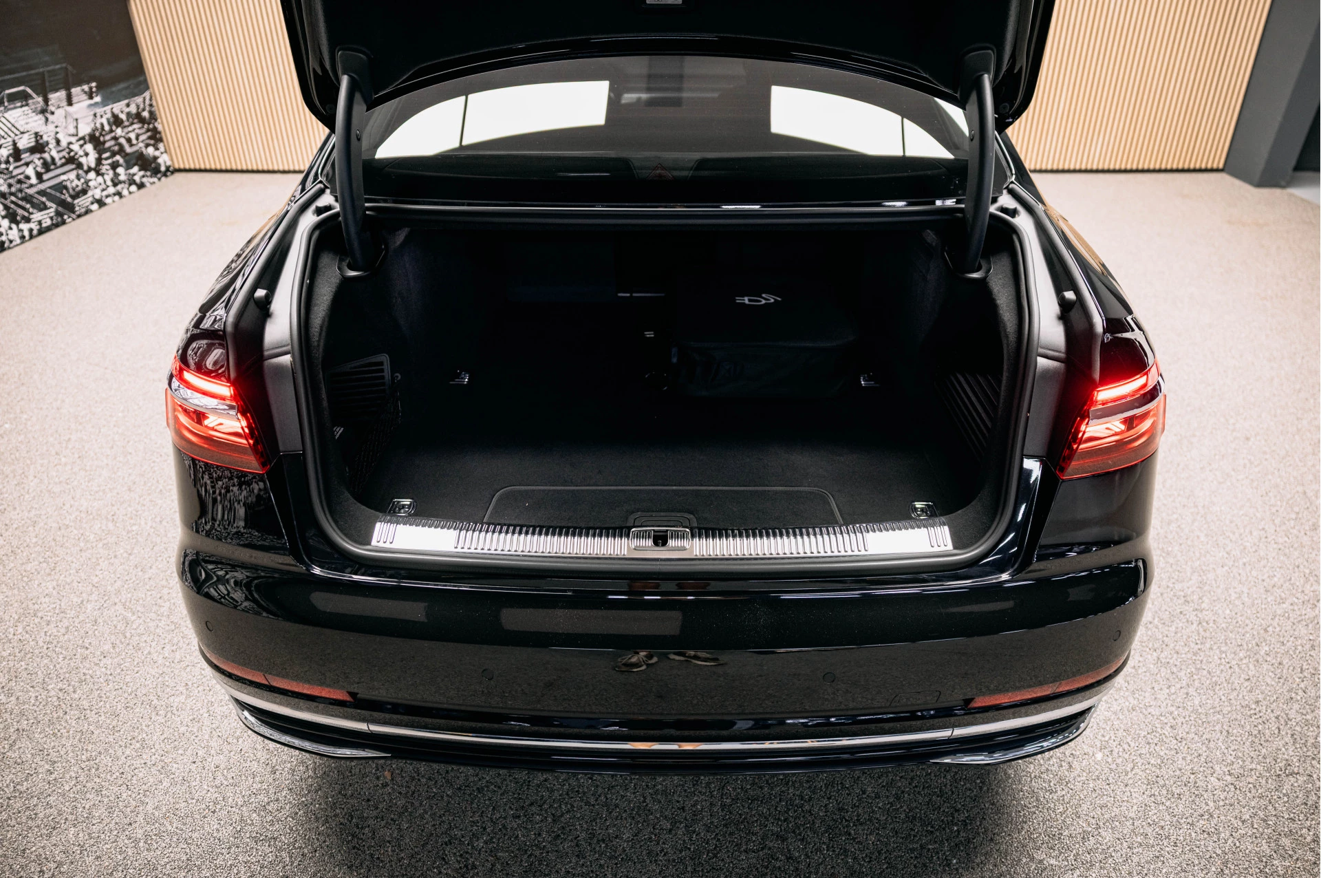 Hoofdafbeelding Audi A8