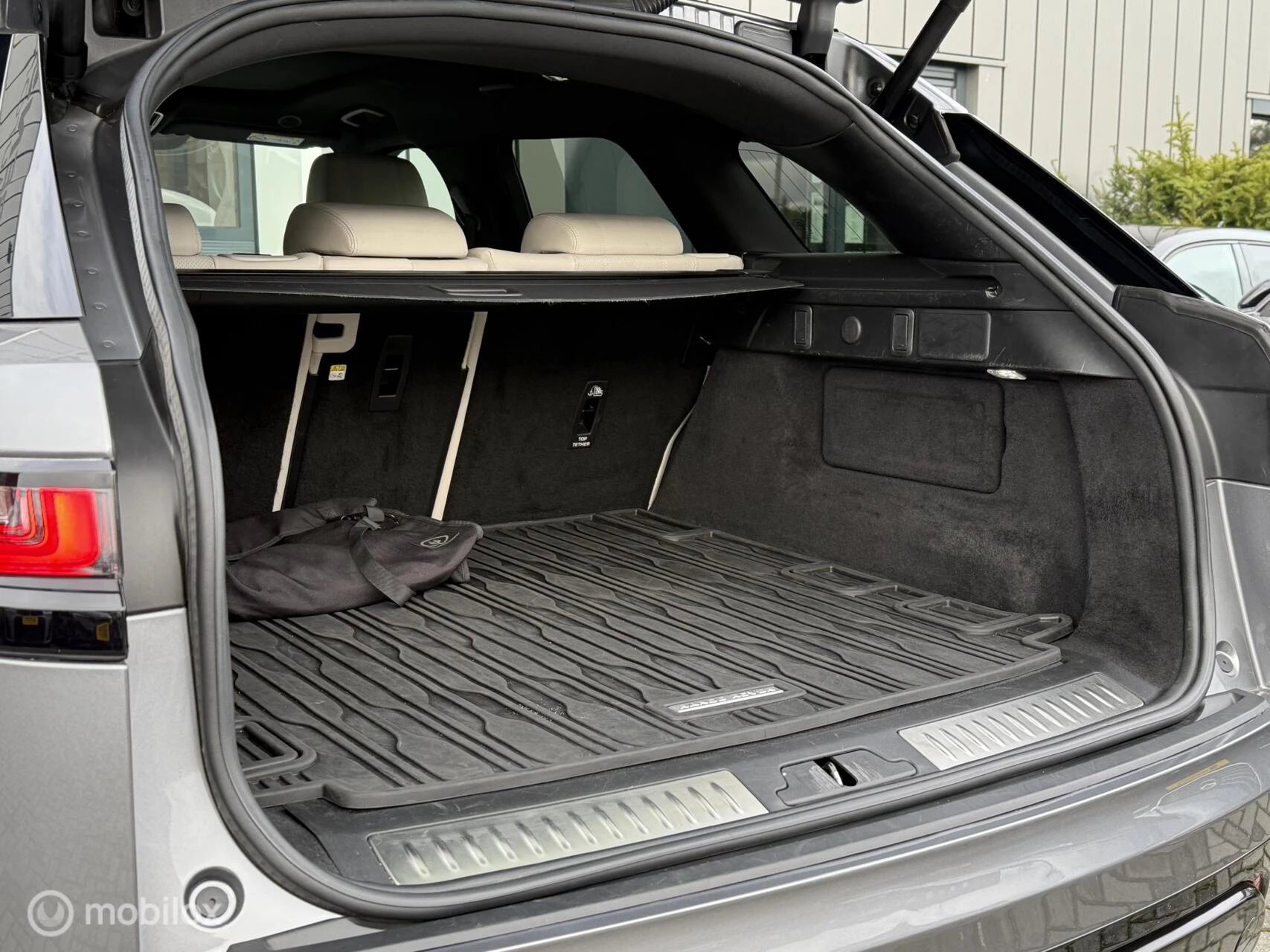 Hoofdafbeelding Land Rover Range Rover Velar