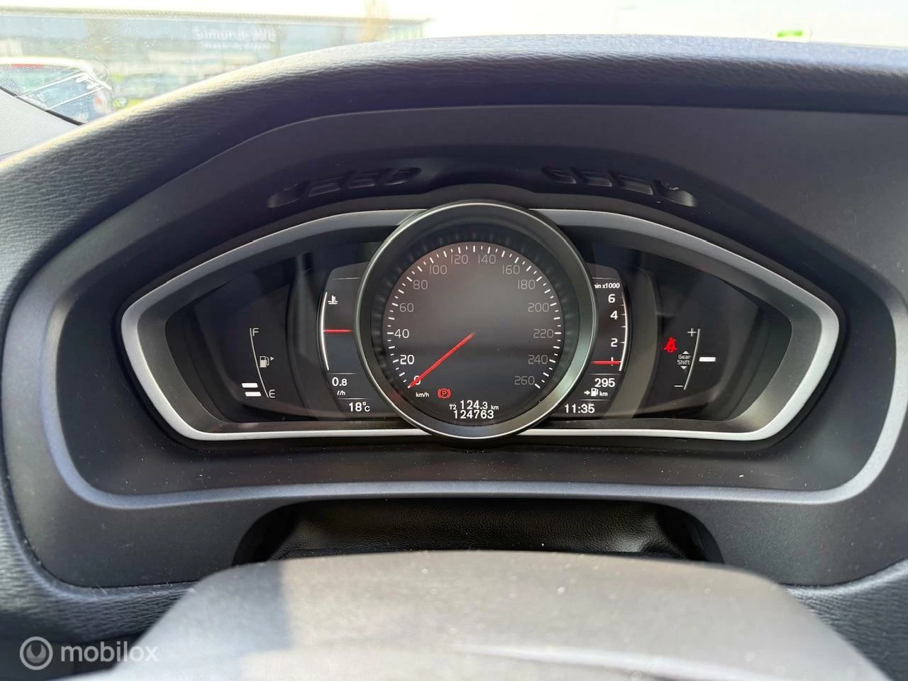 Hoofdafbeelding Volvo V40